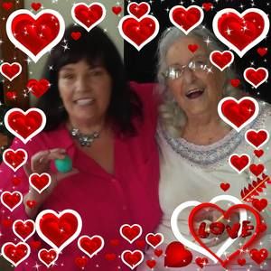 Meet your Posher, Joni